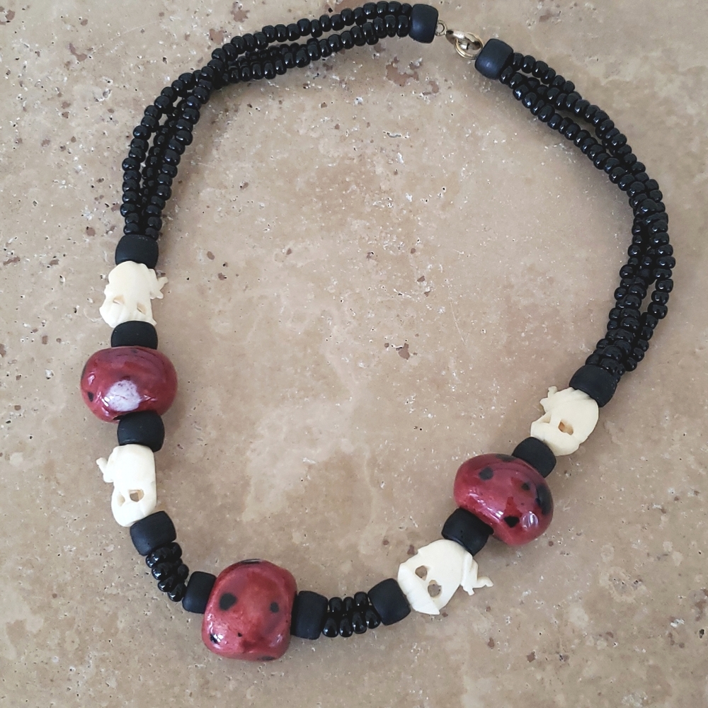 VTG beads and carved elephants choker style necklace